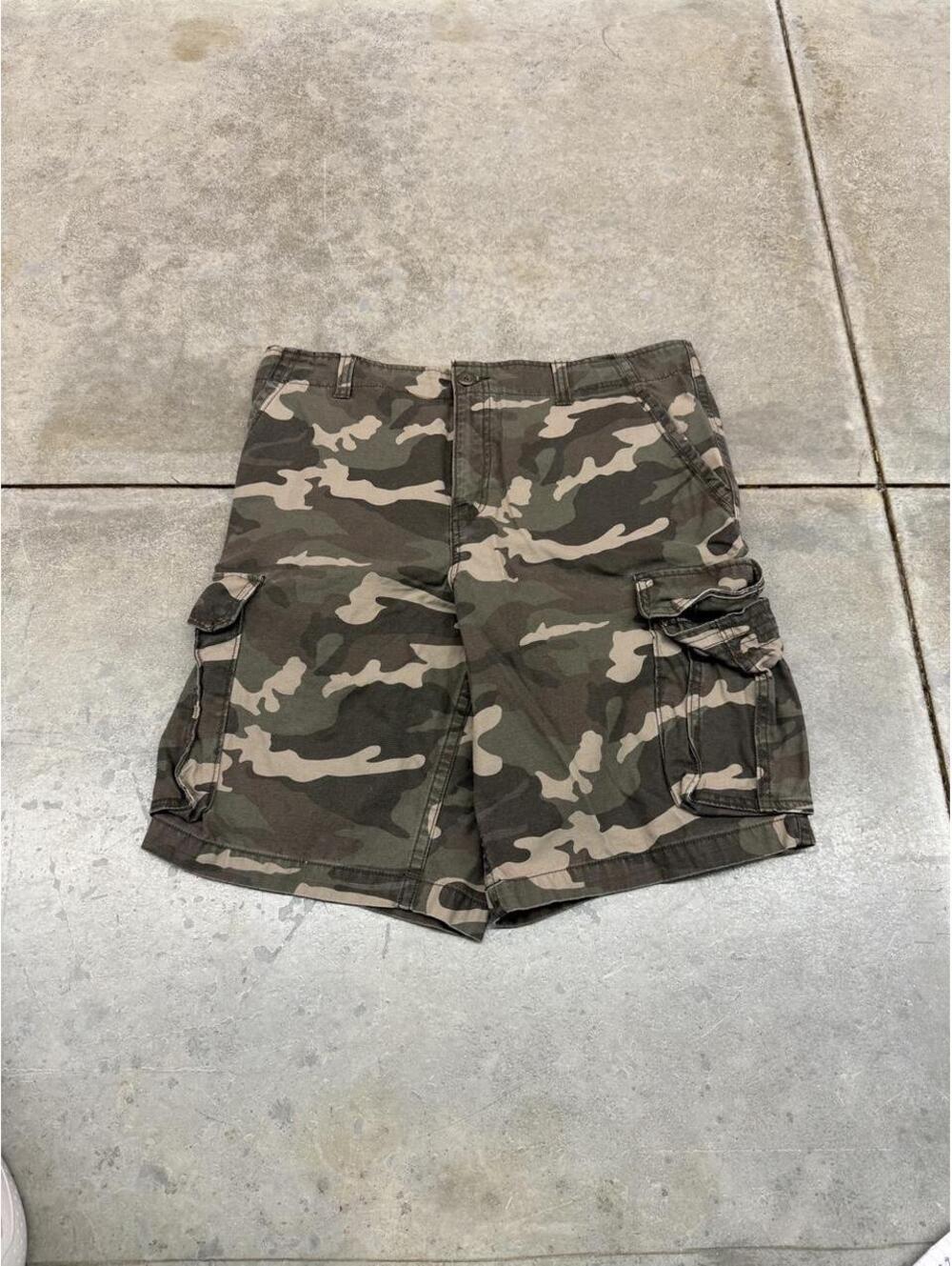 vintage faded glory green and brown cargo shorts size 36